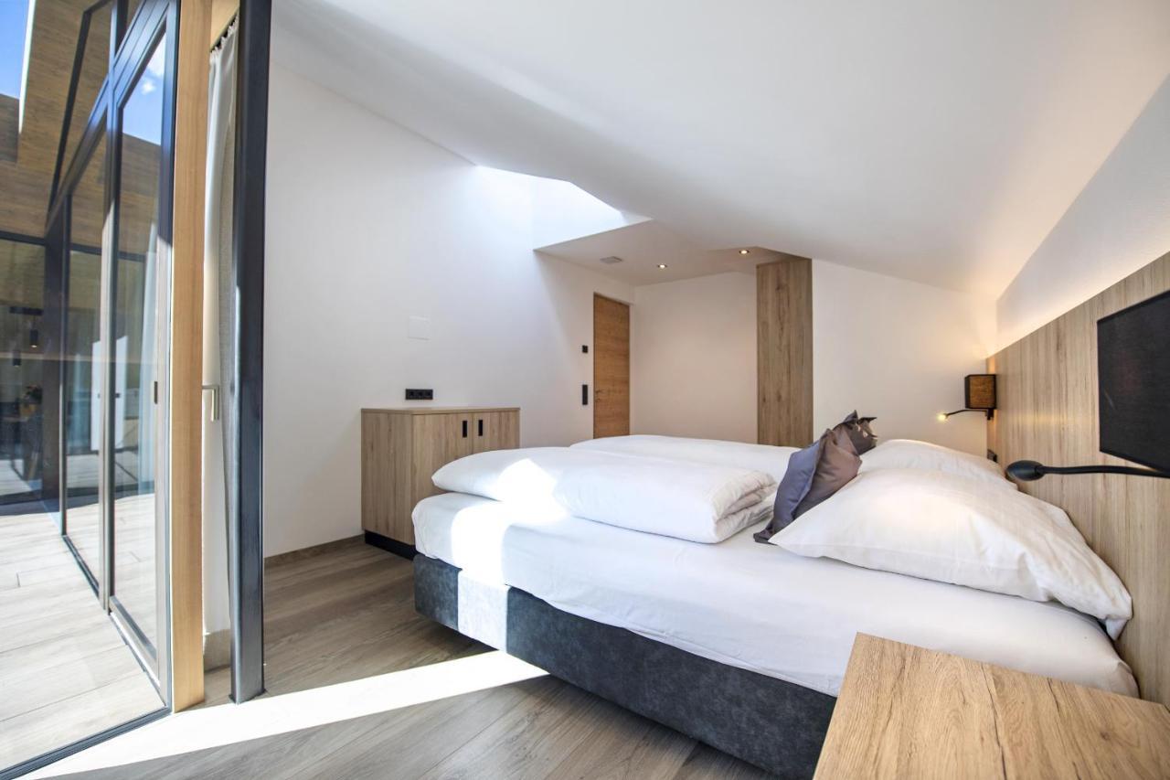 Apartments Dami Ортизей Екстериор снимка